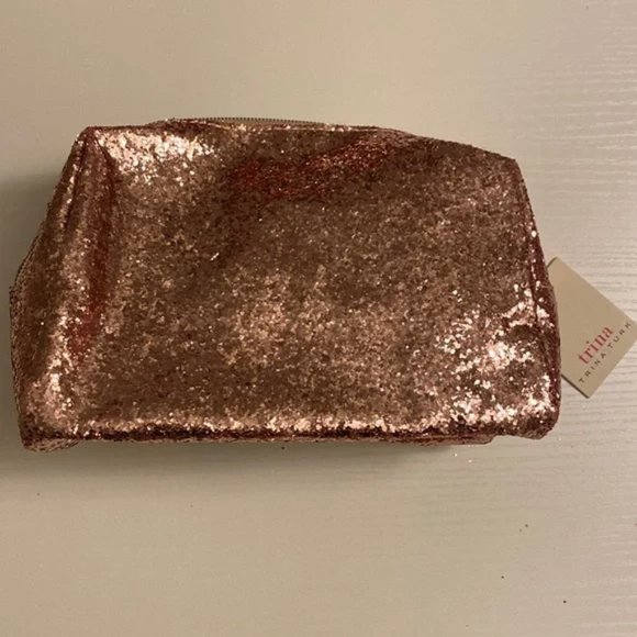 NWT Trina Turk Sequin Full Zip Rose Pink Cosmetic Makeup Bag - Picture 1 of 8